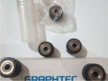 RODILLOS PINCH ROLLERS PARA CORTADOR GRAPHTEC  4MMX11MMX16MM PAQUETE CON 2  $ 750.00 M.N.